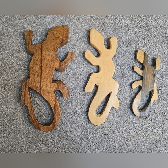 Set of 3 Wooden Lightweight Gecko Lizard Decor Art Outdoors Animal - Picture 2 of 4